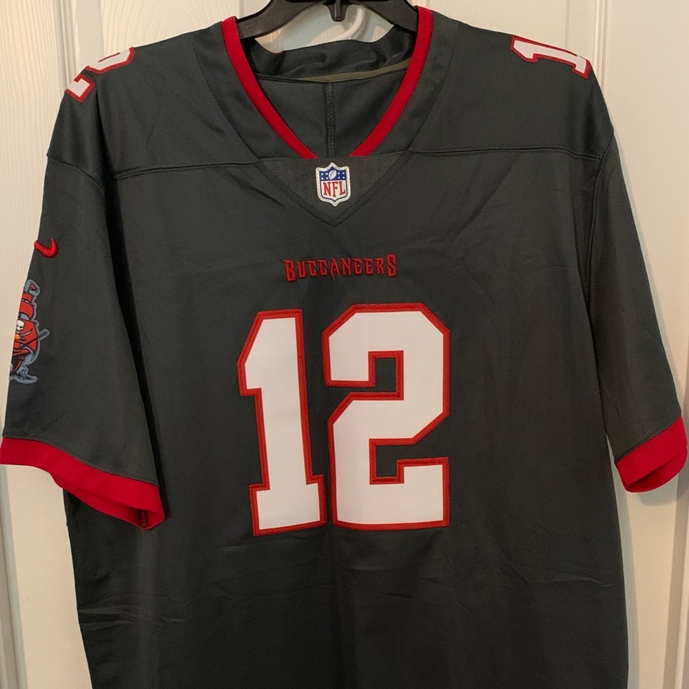 Tom Brady Buccaneers Nike Jersey 3xl Pewter!!!